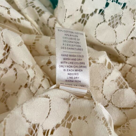 Vintage 00s Y2K Old Navy Women’s Cream Lace Wrap Blouse Cap Sleeve - Medium - Picture 9 of 16